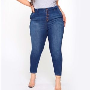 Fashion nova size 14 jeans